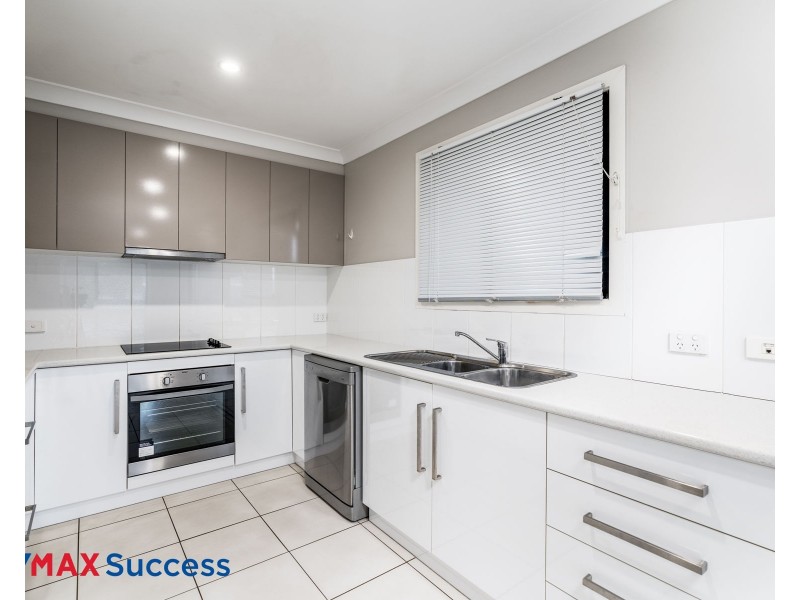 2/49 McGregor Street, Wilsonton QLD 4350