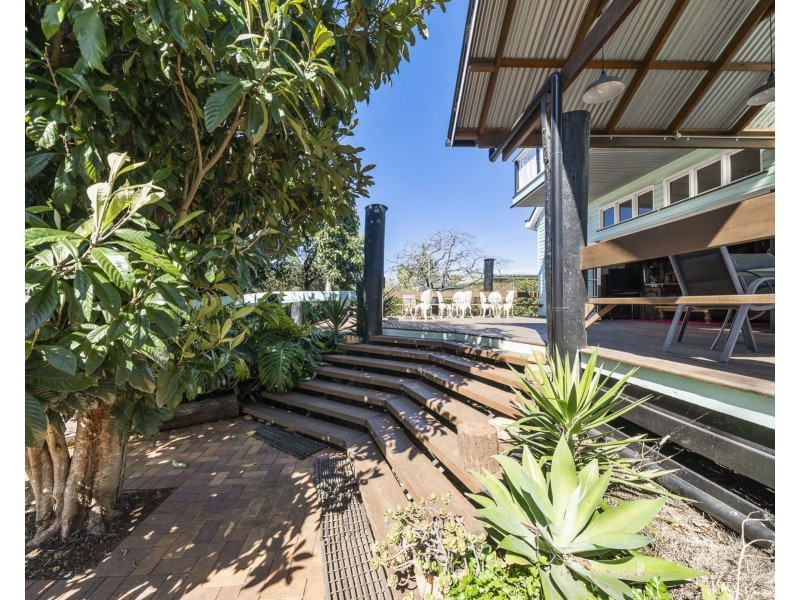 423 Alderley Street, Harristown QLD 4350