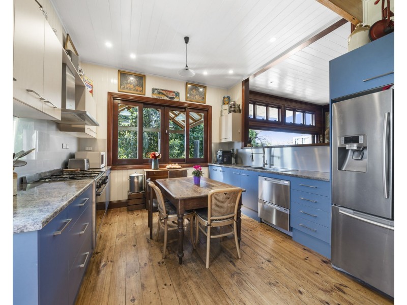 423 Alderley Street, Harristown QLD 4350