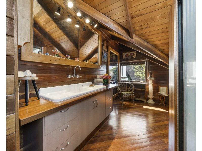 423 Alderley Street, Harristown QLD 4350