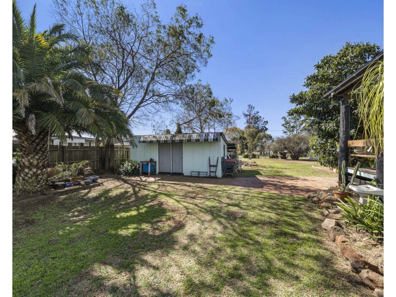 423 Alderley Street, Harristown QLD 4350