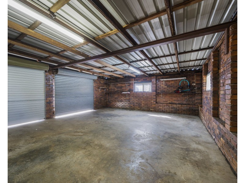 22 Burkes Road, Gowrie Junction QLD 4352