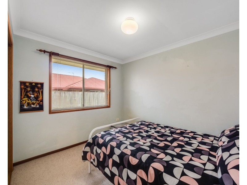 1 & 2/9 Gabrielle Street, Kearneys Spring QLD 4350
