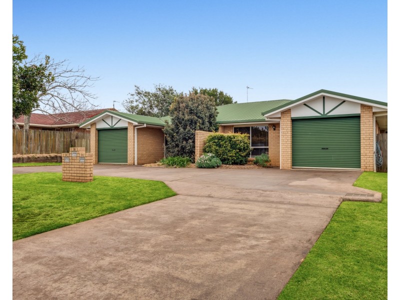 1 & 2/9 Gabrielle Street, Kearneys Spring QLD 4350
