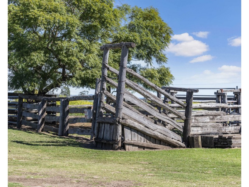 255 Tenthill Creek Road, Lower Tenthill QLD 4343