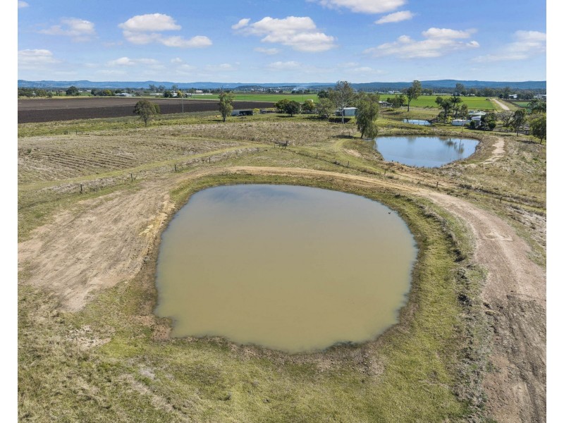 255 Tenthill Creek Road, Lower Tenthill QLD 4343