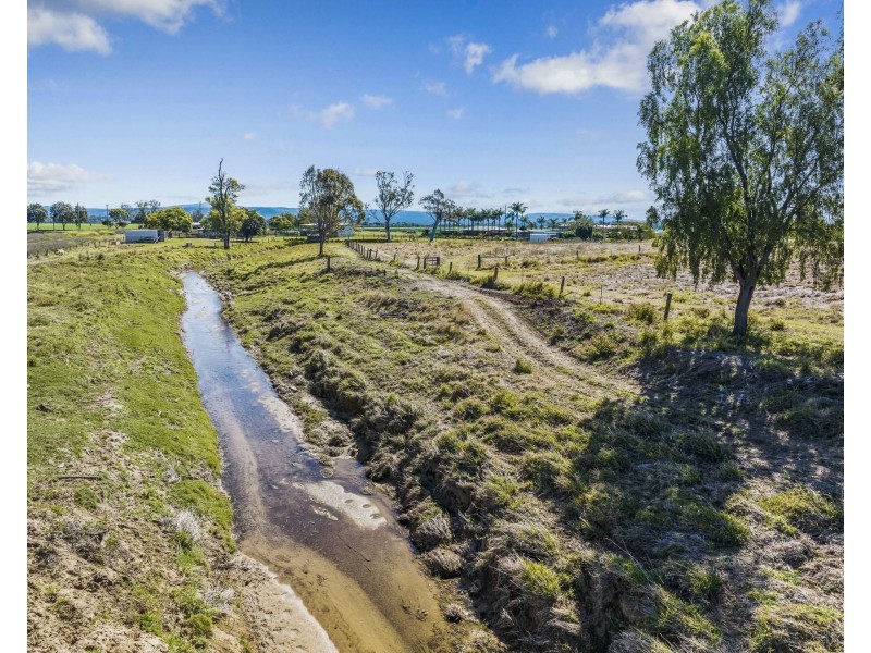 255 Tenthill Creek Road, Lower Tenthill QLD 4343