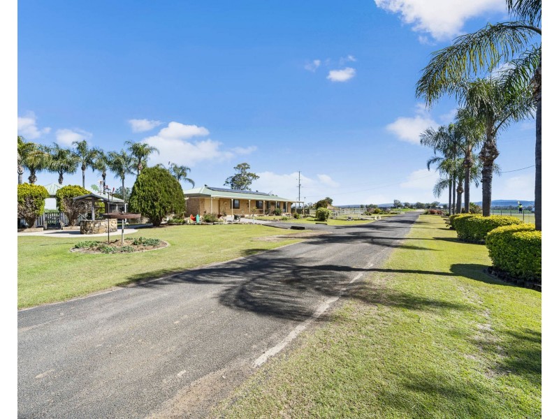 255 Tenthill Creek Road, Lower Tenthill QLD 4343