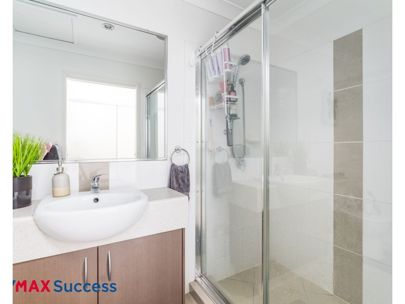 4/44 Gostwyck Street, Newtown QLD 4350