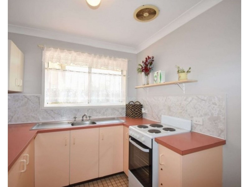 4 Featherstone Court, Rockville QLD 4350