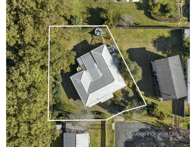2 McIntyre Street, Centenary Heights QLD 4350