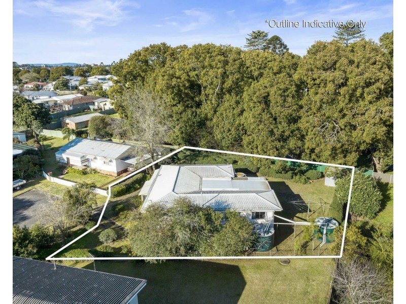 2 McIntyre Street, Centenary Heights QLD 4350