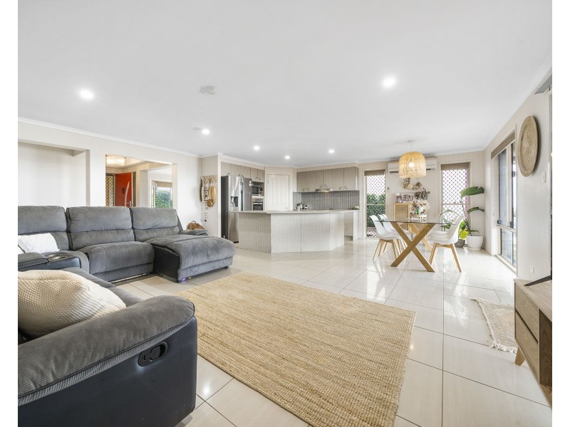 32 Whitman Street, Westbrook QLD 4350