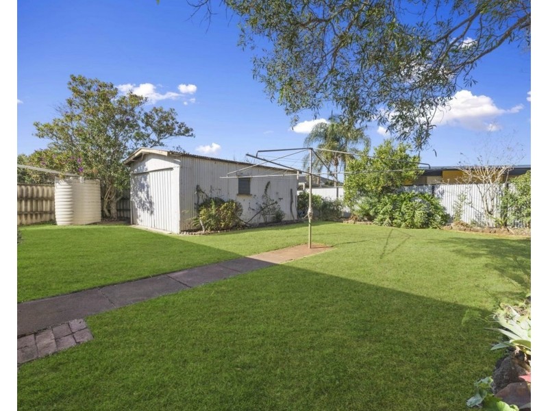 30 Tomkinson Street, Wilsonton QLD 4350