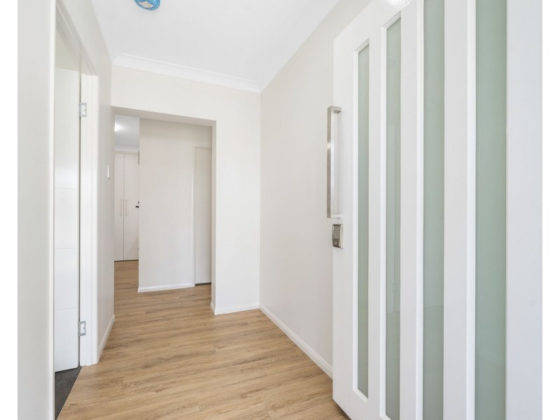 1/189 Spring Street, Middle Ridge QLD 4350