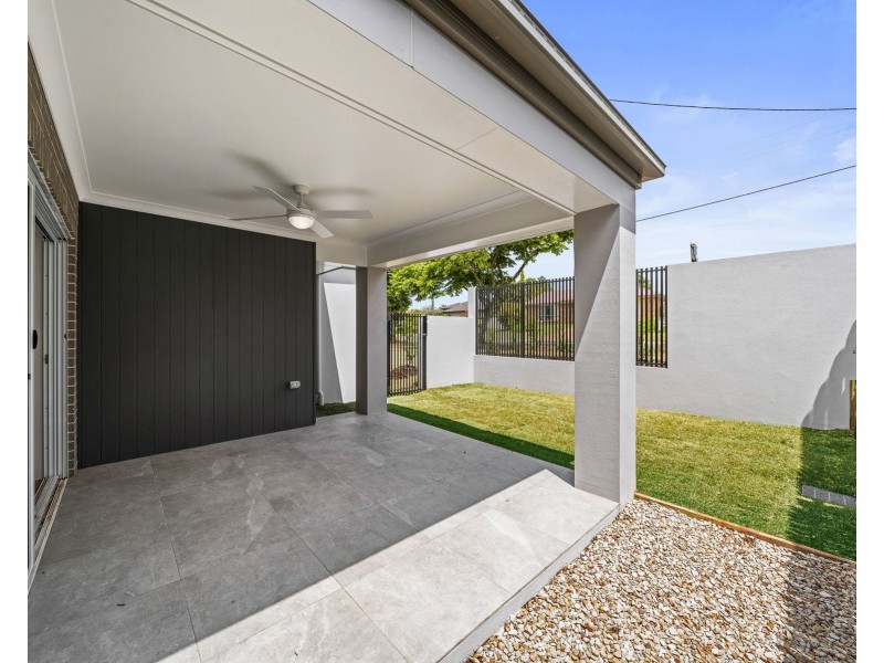 1/189 Spring Street, Middle Ridge QLD 4350