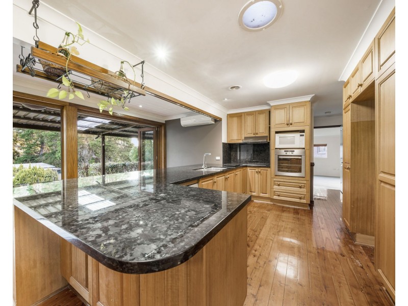 46 Stenner Street, Middle Ridge QLD 4350