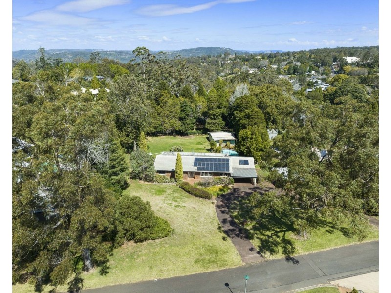 46 Stenner Street, Middle Ridge QLD 4350