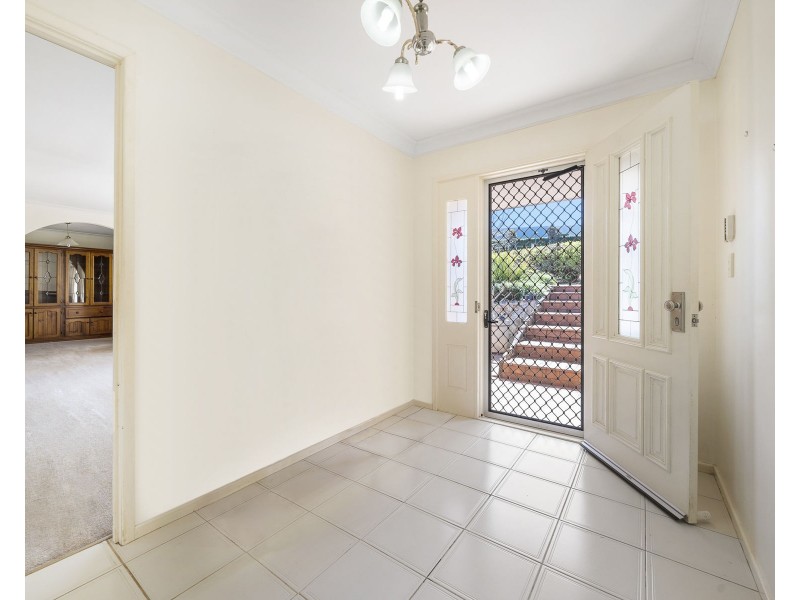 46 Stenner Street, Middle Ridge QLD 4350