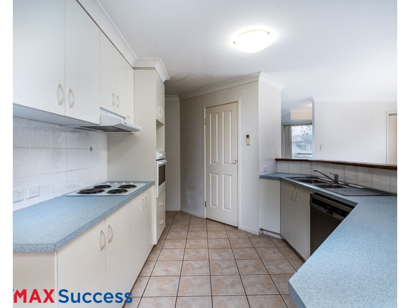 10 Goodman Court, Middle Ridge QLD 4350