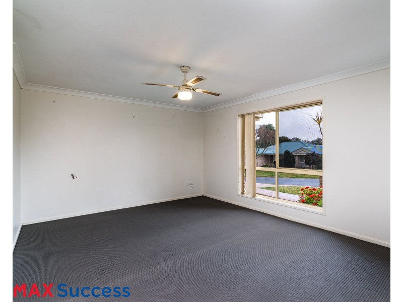 10 Goodman Court, Middle Ridge QLD 4350