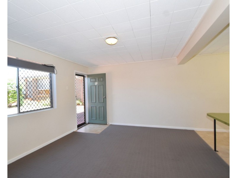 11/335 West Street, Harristown QLD 4350