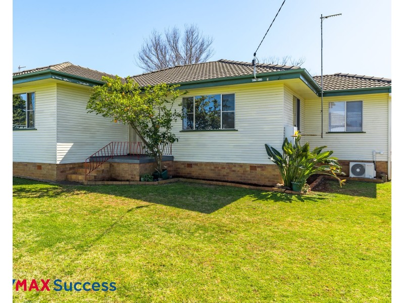 25 Quelch Street, Rockville QLD 4350