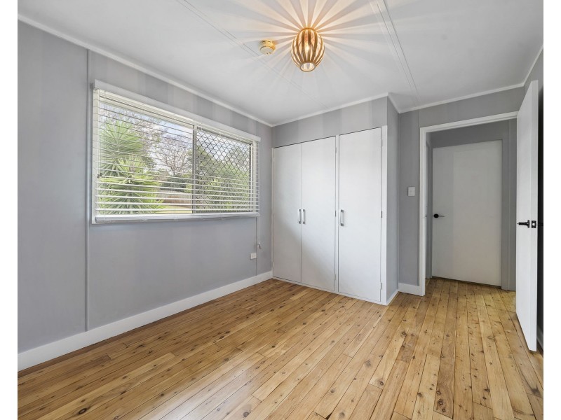 5 Hoey Street, Kearneys Spring QLD 4350