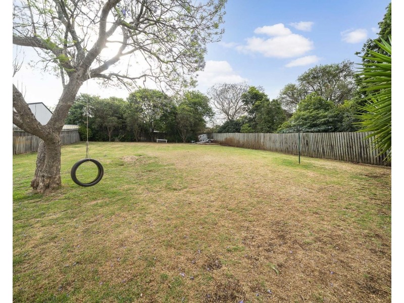 5 Hoey Street, Kearneys Spring QLD 4350