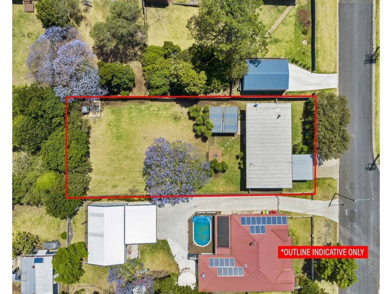 5 Hoey Street, Kearneys Spring QLD 4350
