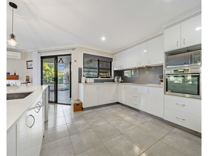 48 Palmer Drive, Highfields QLD 4352