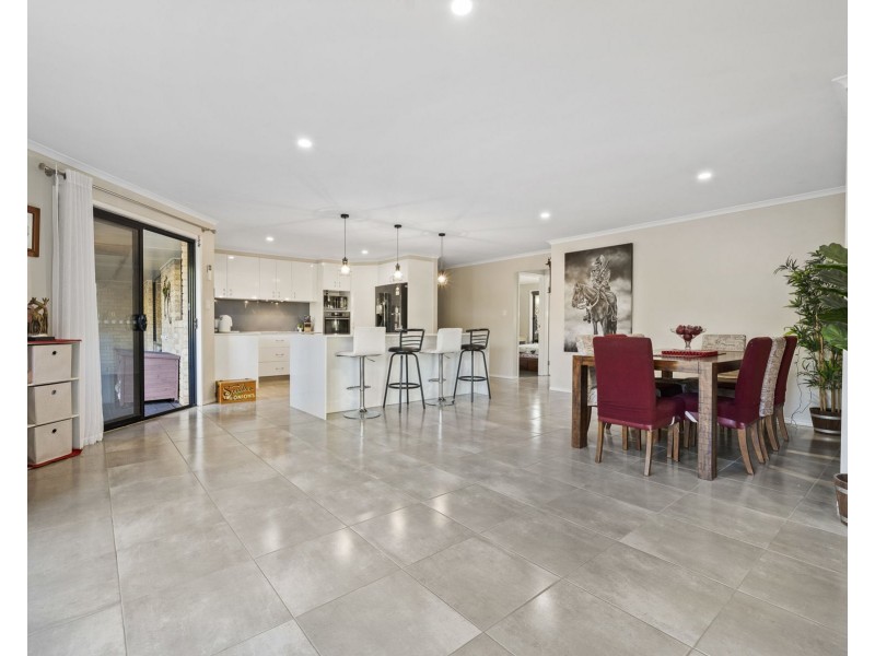 48 Palmer Drive, Highfields QLD 4352