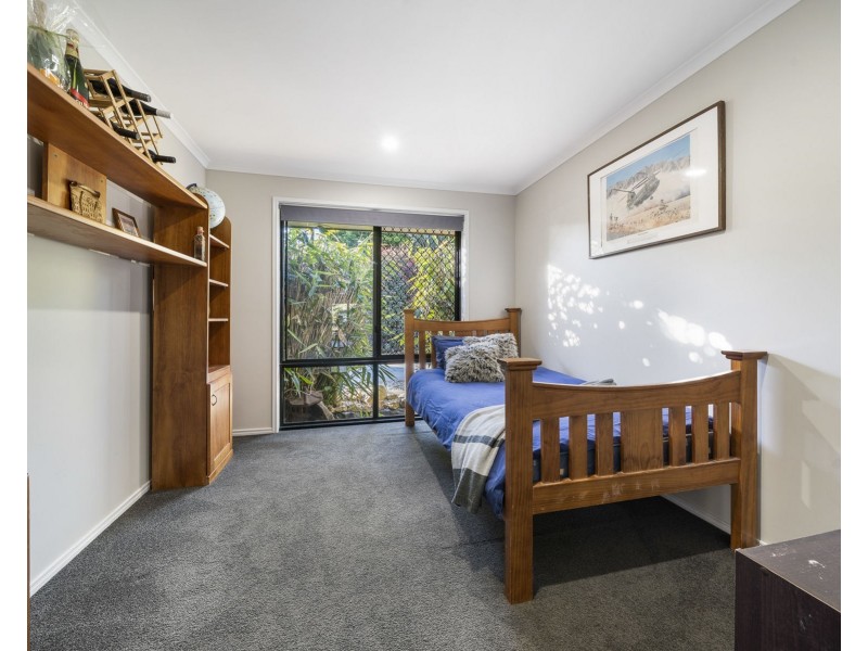 48 Palmer Drive, Highfields QLD 4352