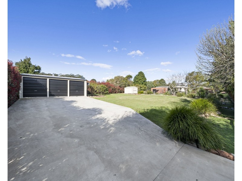 48 Palmer Drive, Highfields QLD 4352