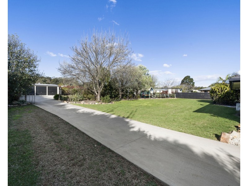 48 Palmer Drive, Highfields QLD 4352