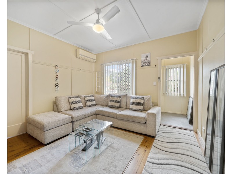 13 Norah Street, Centenary Heights QLD 4350
