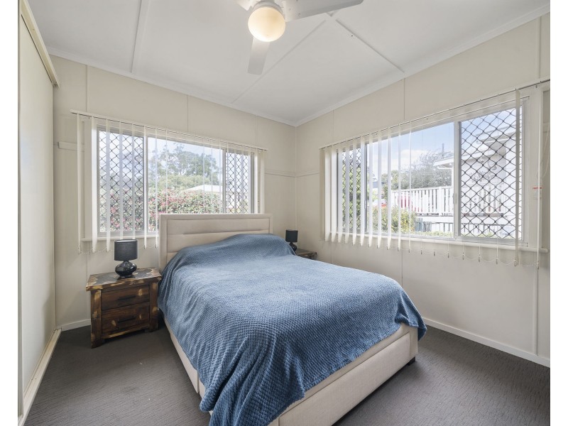 13 Norah Street, Centenary Heights QLD 4350