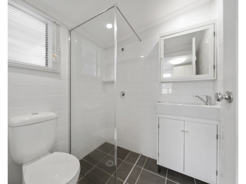 13 Norah Street, Centenary Heights QLD 4350