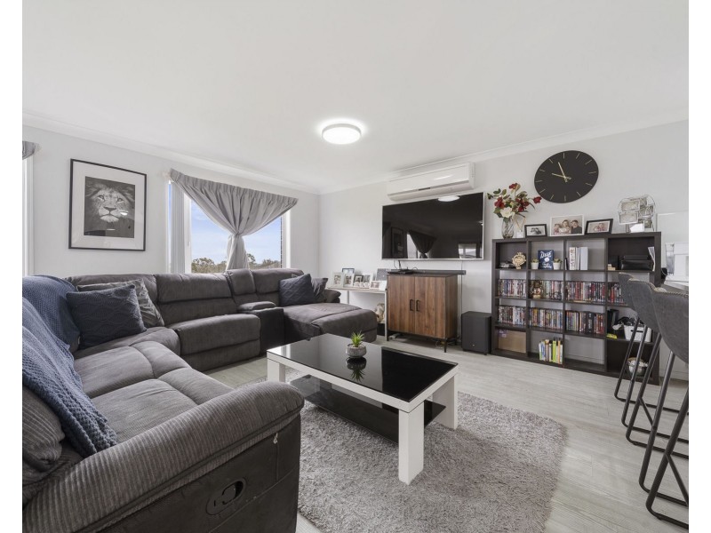 26 Alistair Street, Glenvale QLD 4350