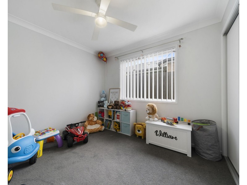 26 Alistair Street, Glenvale QLD 4350