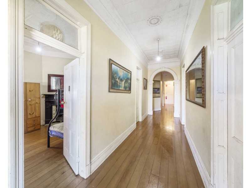 133 Bridge Street, North Toowoomba QLD 4350