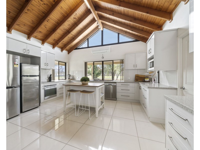 139 Fifteen Mile Road, Murphys Creek QLD 4352