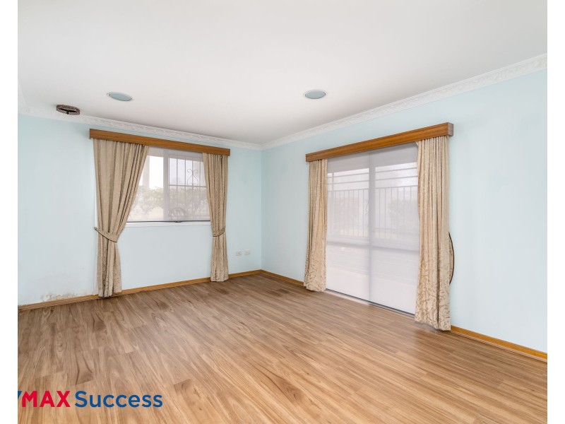 23 Farr Street, Kearneys Spring QLD 4350