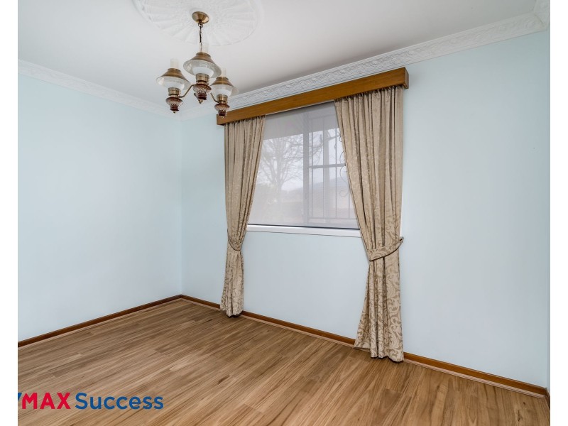 23 Farr Street, Kearneys Spring QLD 4350