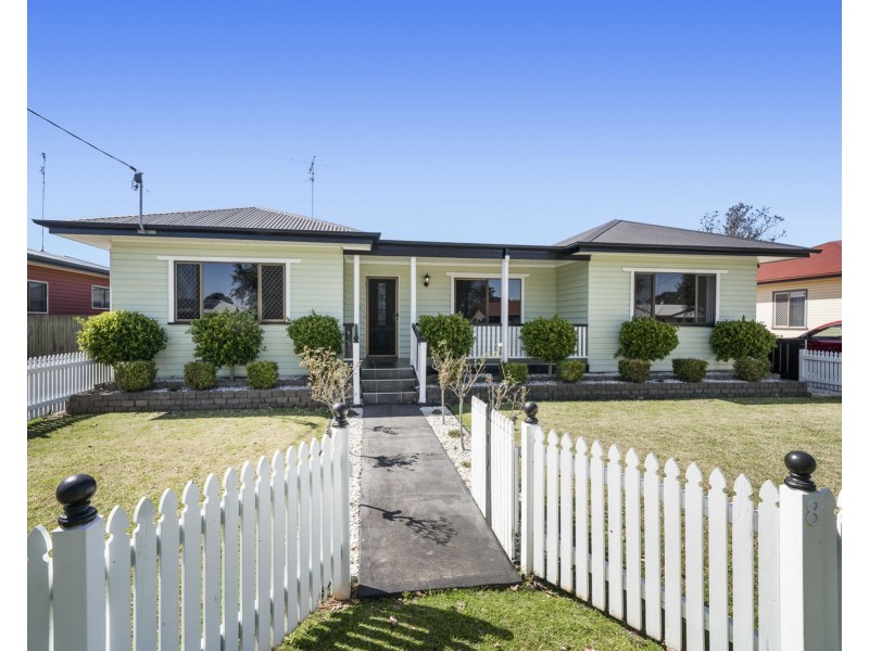 8 McLeish Street, Harristown QLD 4350