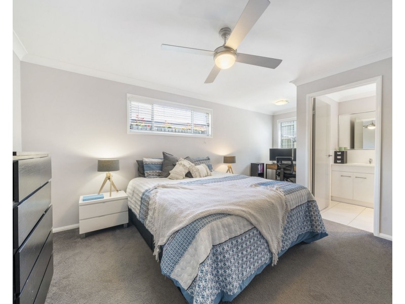 1/6 Trevean Drive, Kleinton QLD 4352