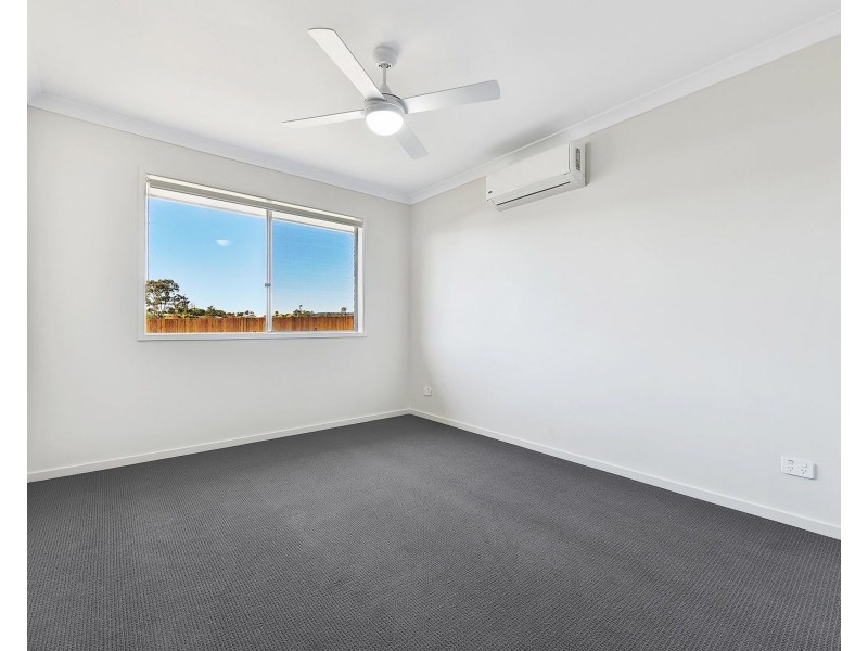 1 & 2/63 Crockers Road, Westbrook QLD 4350