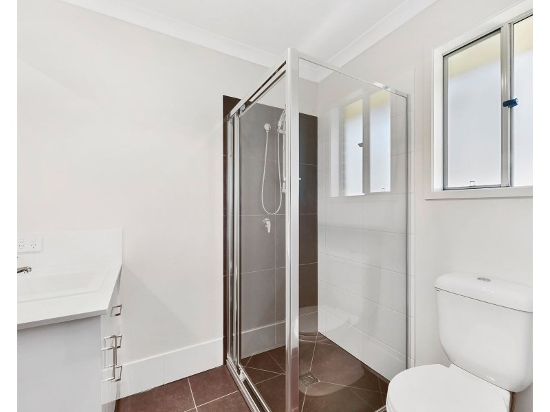1 & 2/63 Crockers Road, Westbrook QLD 4350