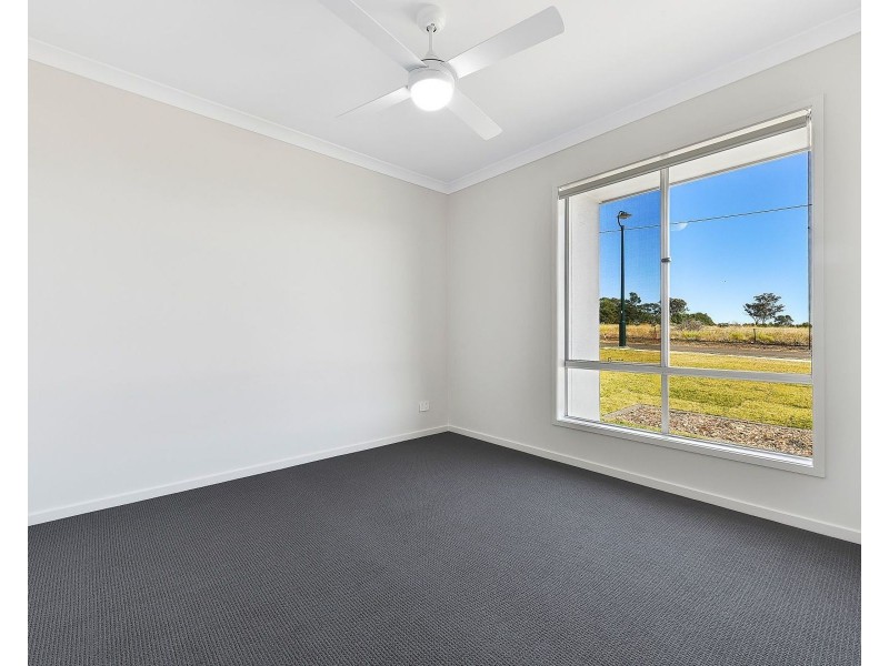 1 & 2/63 Crockers Road, Westbrook QLD 4350