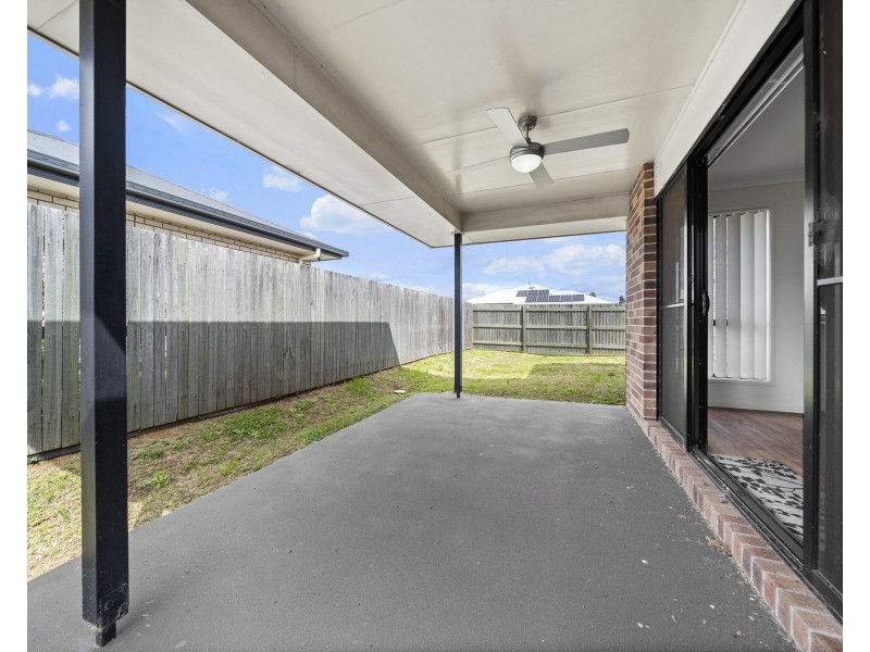 1/6 Esmeralda Street, Cambooya QLD 4358